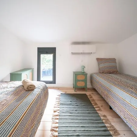 Maison Du Ponton, Bord De Canal A Cazaux Holiday home La Teste-de-Buch